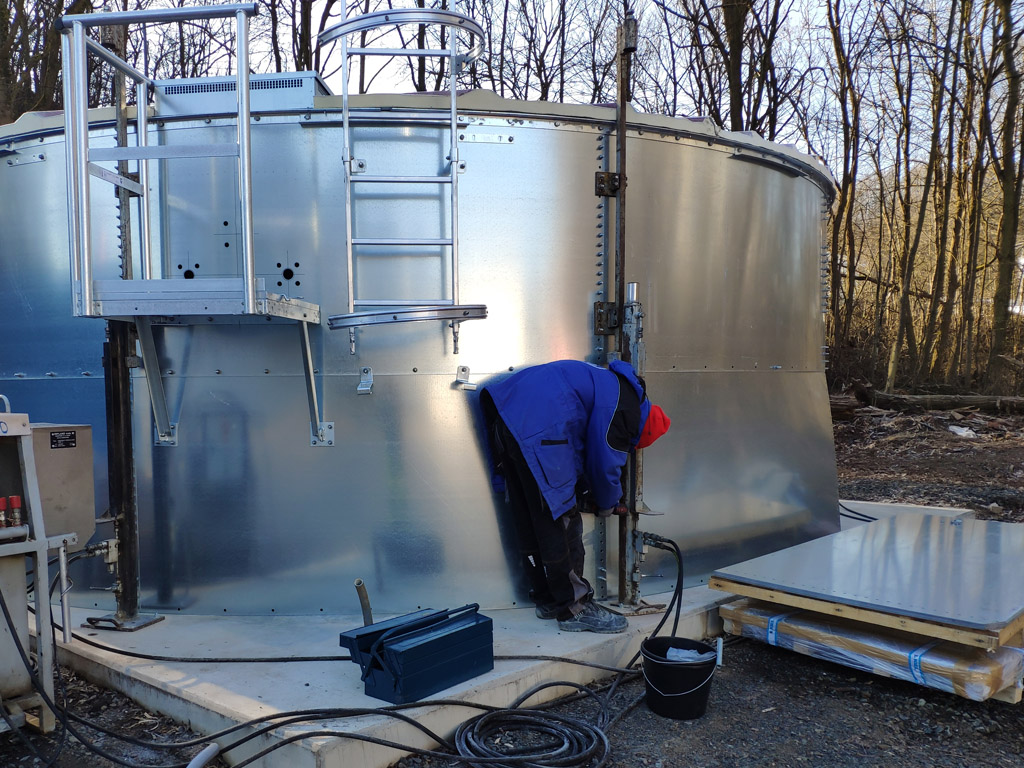 Installation von Feuerlöschtanks in Deutschland